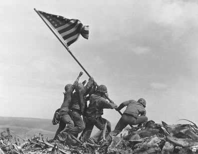 Raising_the_Flag_on_Iwo_Jima_by_Joe_Rosenthal_retouched_2